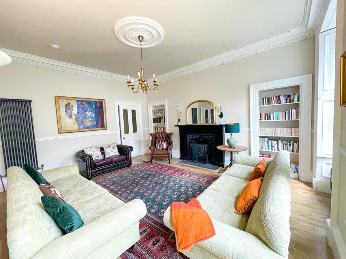 אדינבורו Remarkable 5Br Townhouse With Garden, Sleeps 12 מראה חיצוני תמונה
