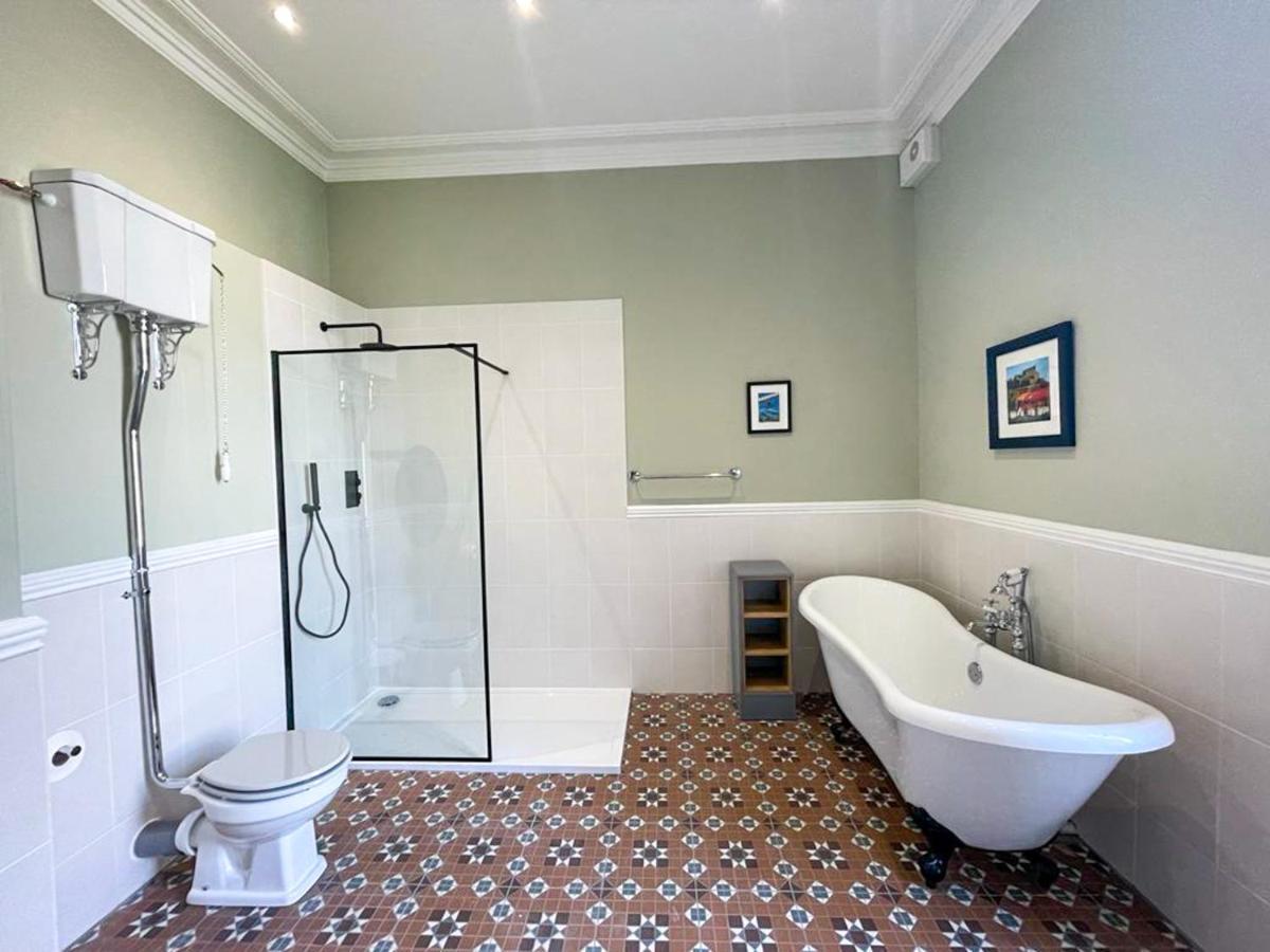 אדינבורו Remarkable 5Br Townhouse With Garden, Sleeps 12 מראה חיצוני תמונה