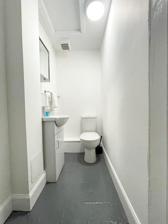 אדינבורו Remarkable 5Br Townhouse With Garden, Sleeps 12 מראה חיצוני תמונה